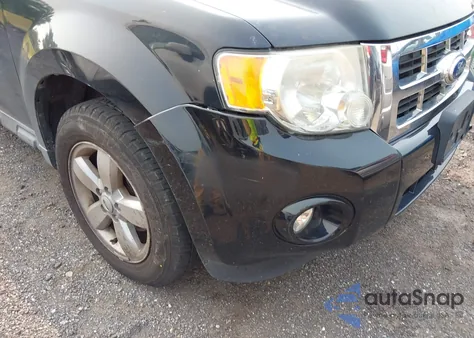 2010 Ford Escape Xlt from USA, damaged, VIN 1FMCU9D74AKB31365
